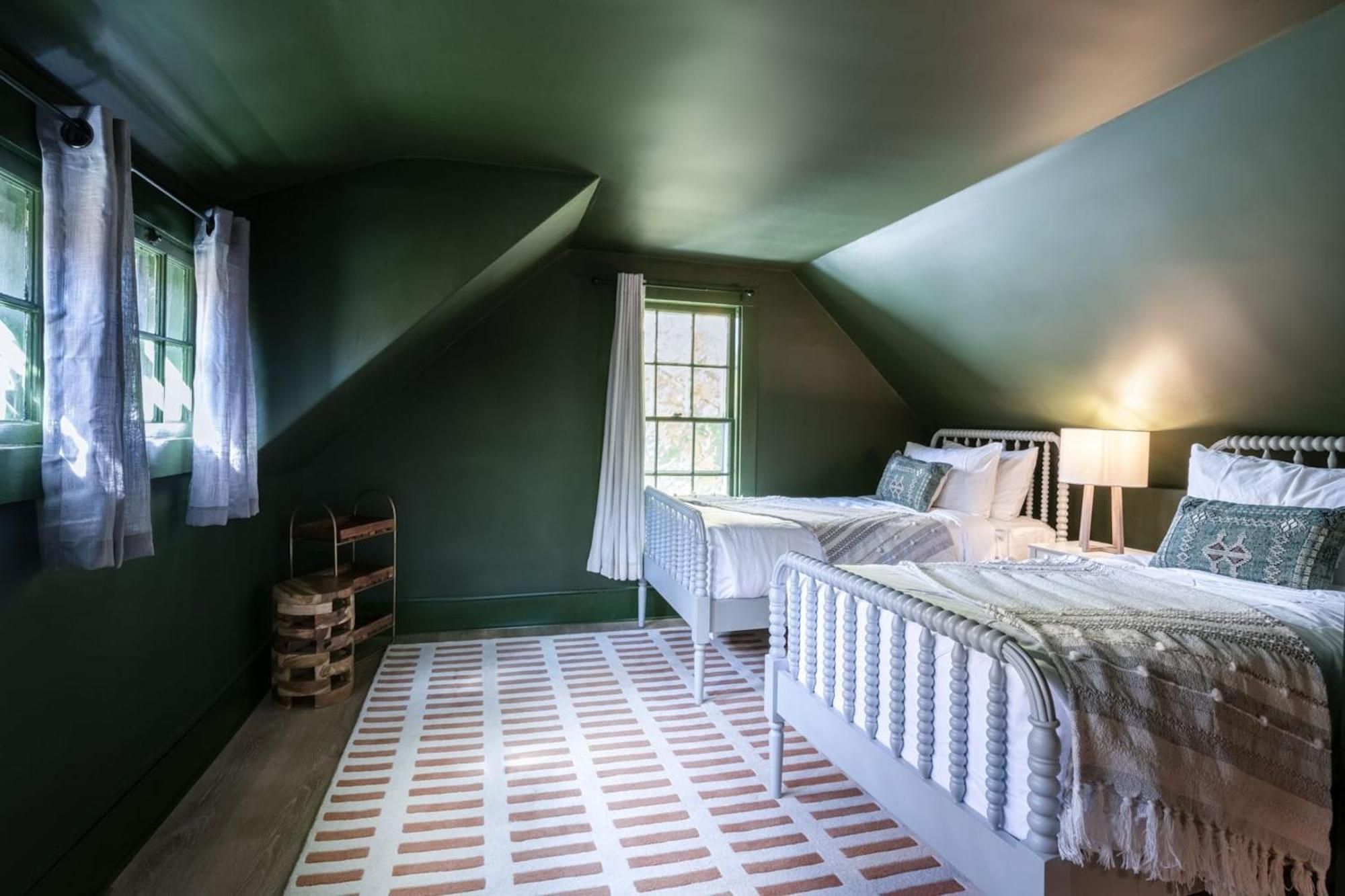 Riverhouse By Weekender Formerly Jack Daniels Inn Peterborough Bilik gambar